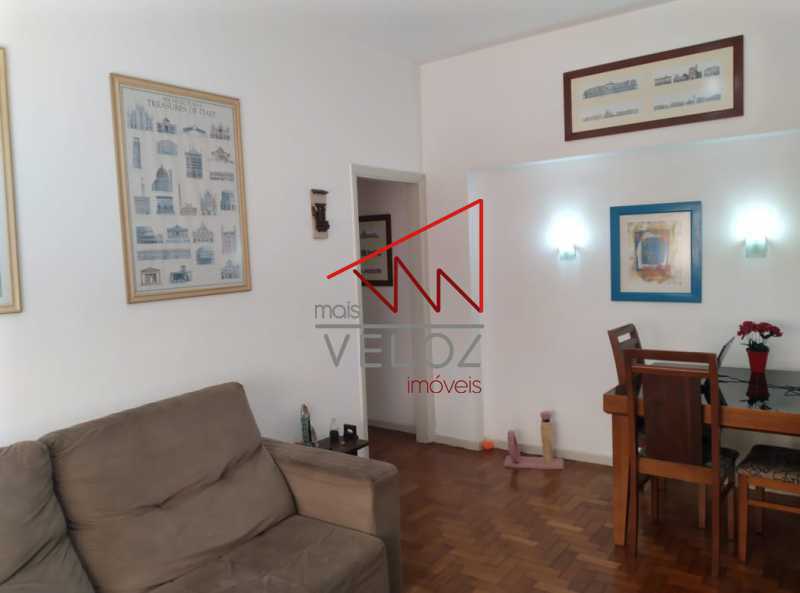 Apartamento à venda com 2 quartos, 81m² - Foto 4