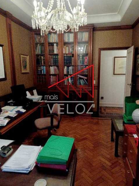 Apartamento à venda com 4 quartos, 240m² - Foto 8