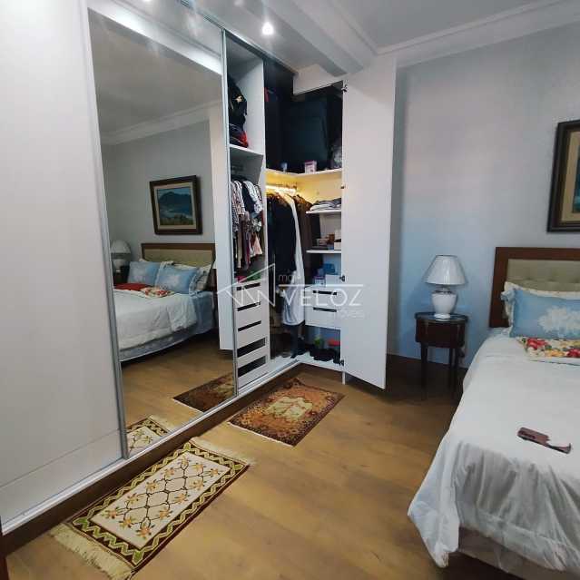 Apartamento à venda com 4 quartos, 137m² - Foto 7