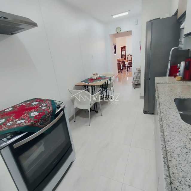 Apartamento à venda com 4 quartos, 137m² - Foto 18