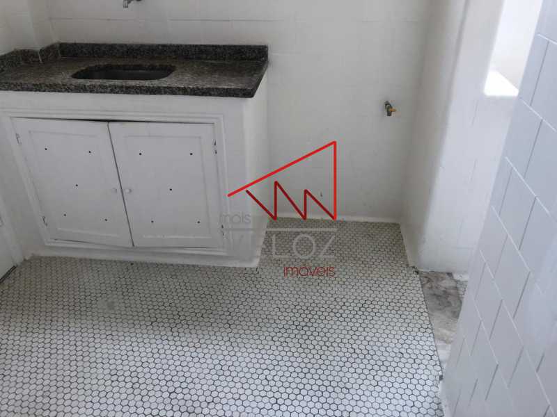 Apartamento à venda com 2 quartos, 75m² - Foto 16