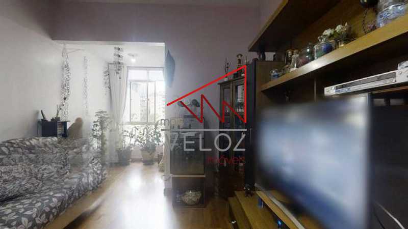 Apartamento à venda com 2 quartos, 70m² - Foto 11