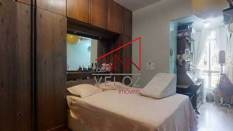 Apartamento à venda com 2 quartos, 70m² - Foto 15