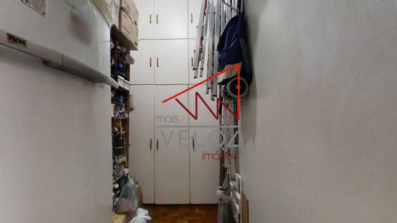 Apartamento à venda com 2 quartos, 70m² - Foto 19