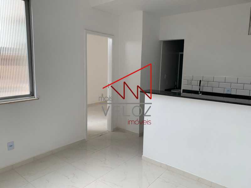 Apartamento à venda com 1 quarto, 33m² - Foto 1