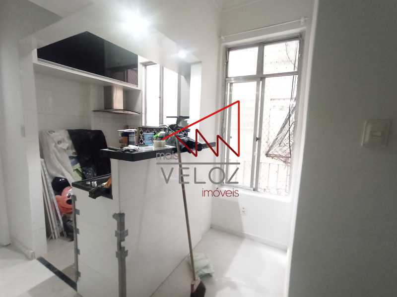 Apartamento à venda com 1 quarto, 36m² - Foto 17