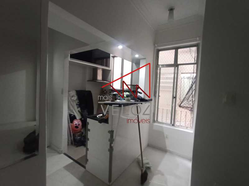 Apartamento à venda com 1 quarto, 36m² - Foto 21