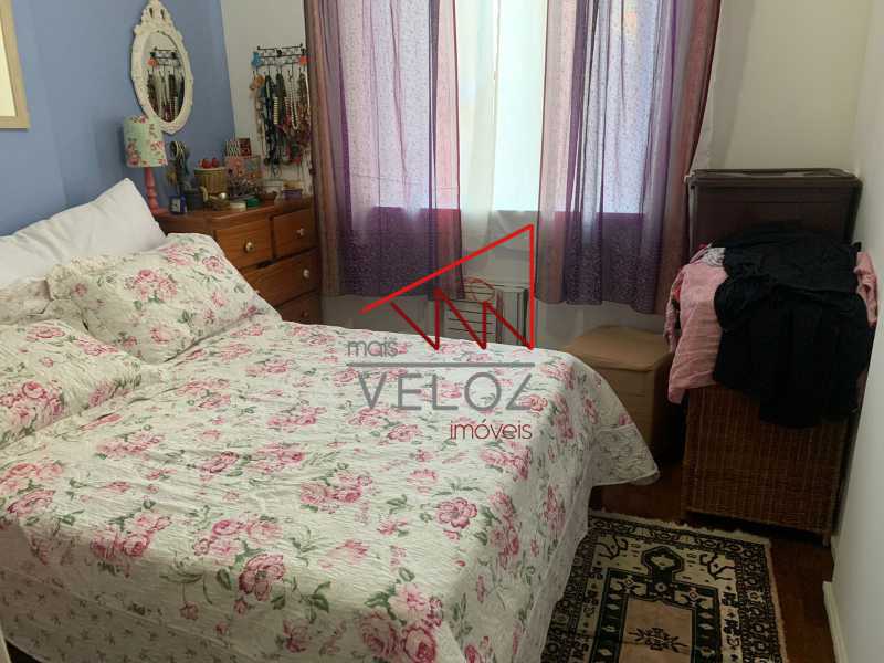 Apartamento à venda com 2 quartos, 80m² - Foto 25