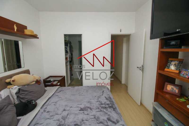 Apartamento à venda com 2 quartos, 90m² - Foto 13