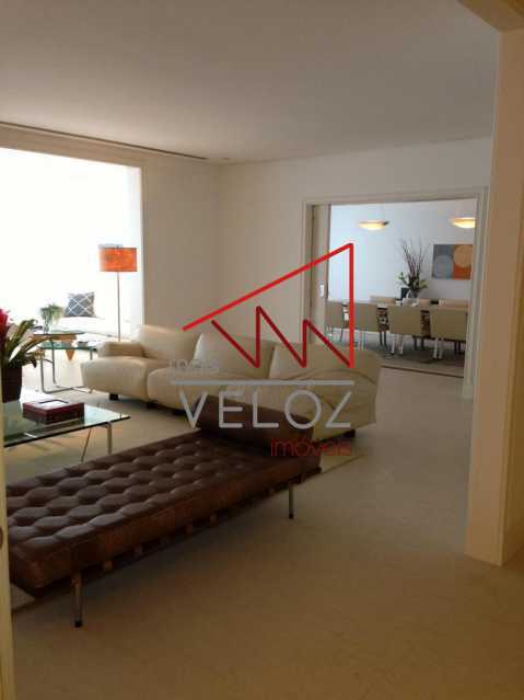 Apartamento à venda com 3 quartos, 305m² - Foto 3