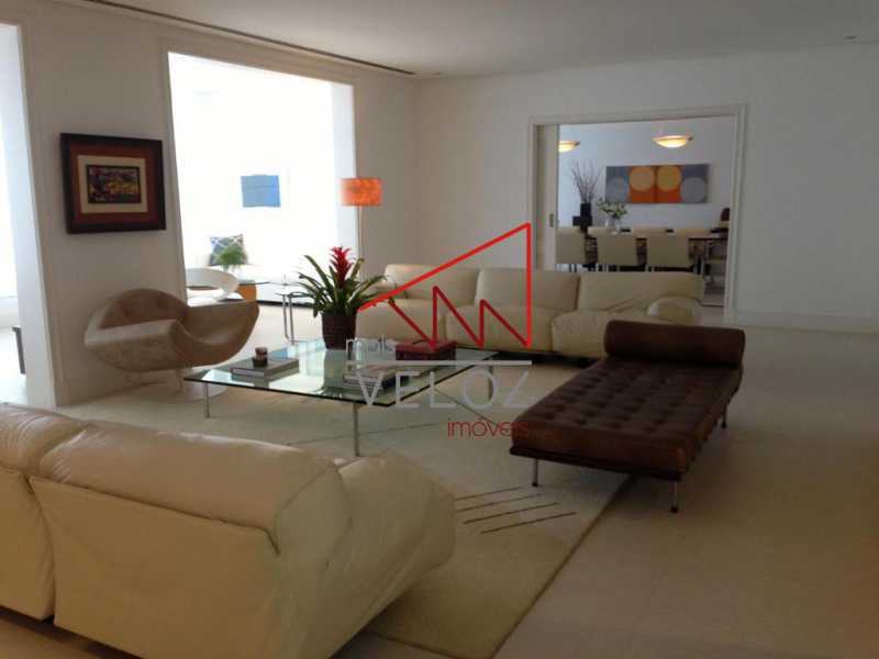 Apartamento à venda com 3 quartos, 305m² - Foto 2