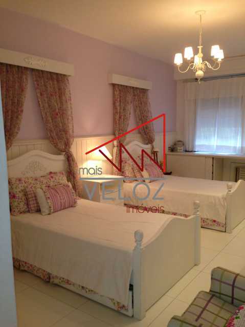 Apartamento à venda com 3 quartos, 305m² - Foto 14