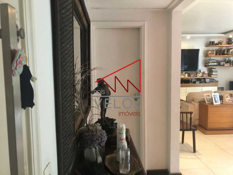 Apartamento à venda com 4 quartos, 184m² - Foto 8