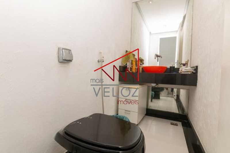 Apartamento à venda com 4 quartos, 222m² - Foto 21