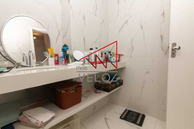 Apartamento à venda com 4 quartos, 222m² - Foto 19