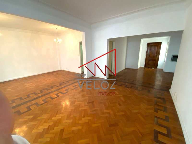 Apartamento à venda com 3 quartos, 163m² - Foto 7