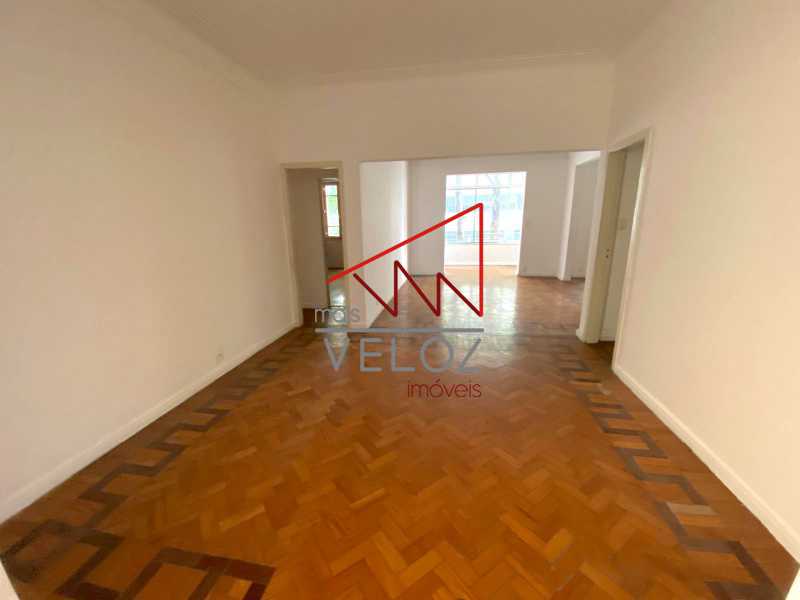 Apartamento à venda com 3 quartos, 163m² - Foto 6