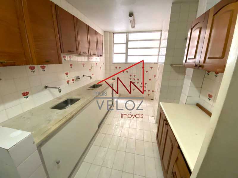 Apartamento à venda com 3 quartos, 163m² - Foto 25