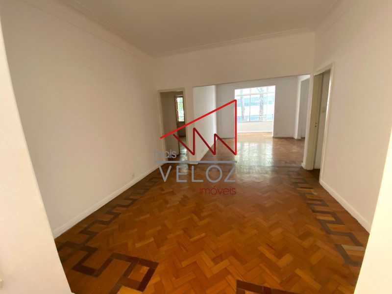 Apartamento à venda com 3 quartos, 163m² - Foto 8