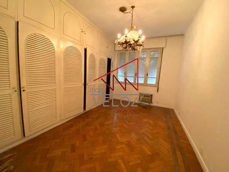 Apartamento à venda com 3 quartos, 163m² - Foto 21