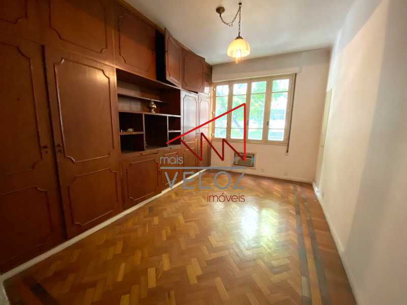 Apartamento à venda com 3 quartos, 163m² - Foto 14