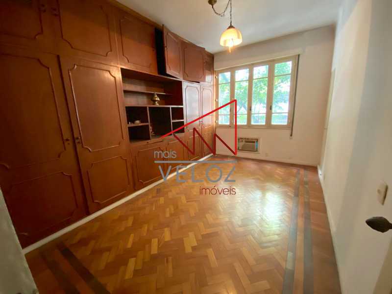 Apartamento à venda com 3 quartos, 163m² - Foto 27