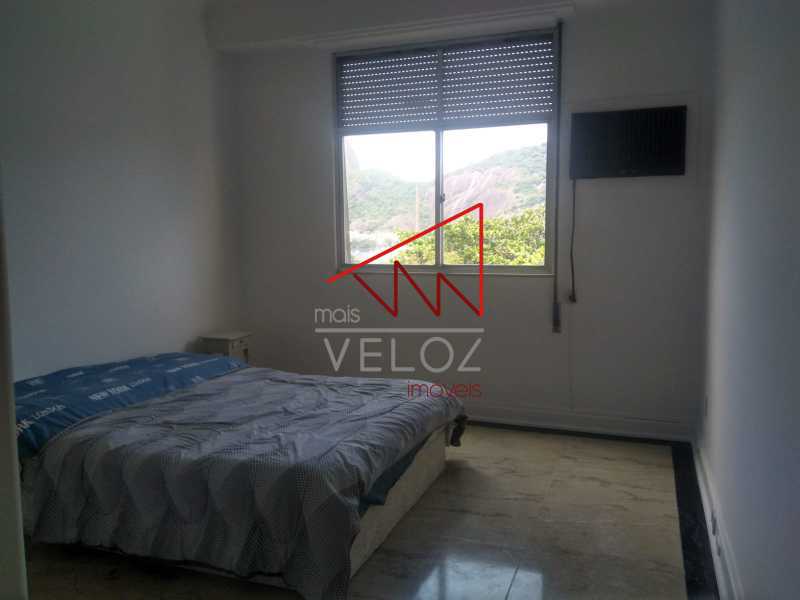 Apartamento para alugar com 5 quartos, 253m² - Foto 12