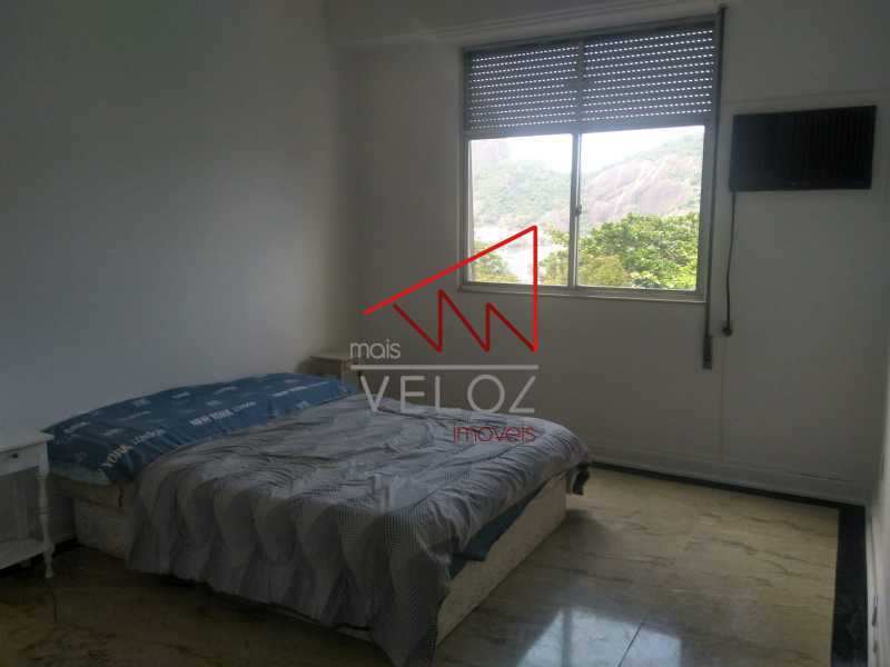 Apartamento para alugar com 5 quartos, 253m² - Foto 13