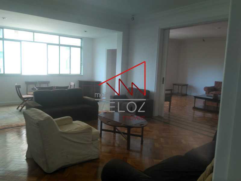 Apartamento para alugar com 5 quartos, 253m² - Foto 2