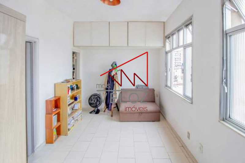 Apartamento à venda com 1 quarto, 34m² - Foto 8