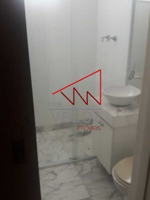 Apartamento para alugar com 3 quartos, 160m² - Foto 9