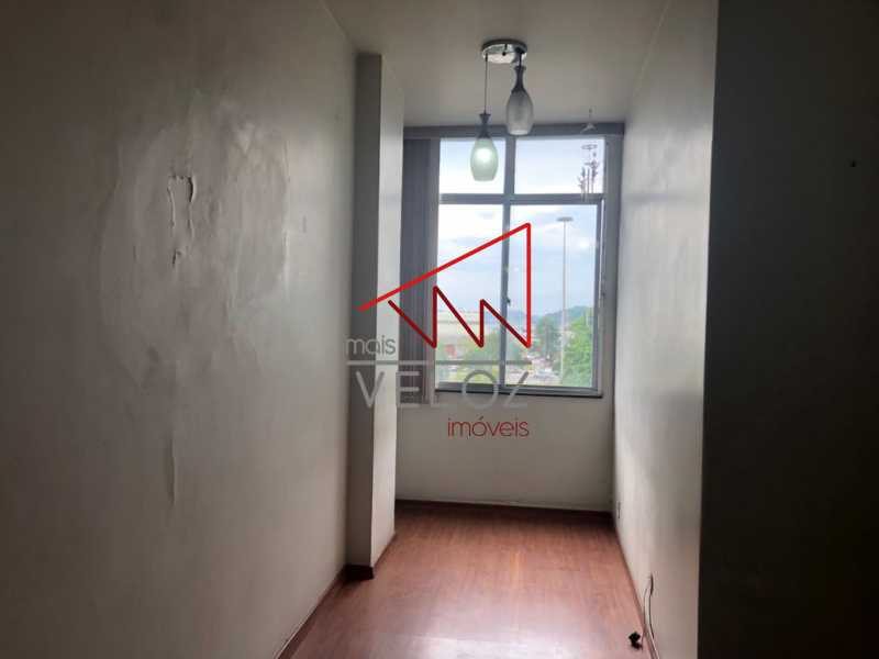 Apartamento à venda com 1 quarto, 45m² - Foto 2