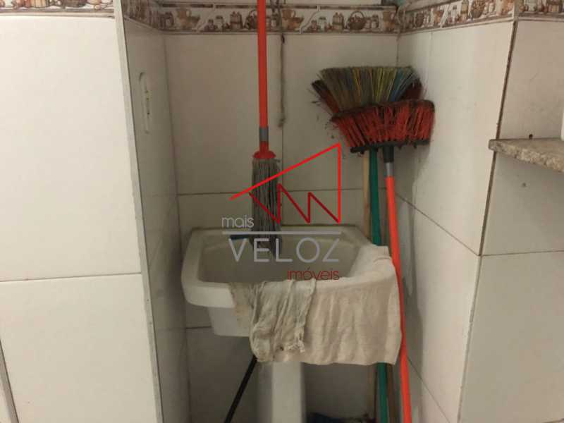 Apartamento à venda com 1 quarto, 45m² - Foto 25