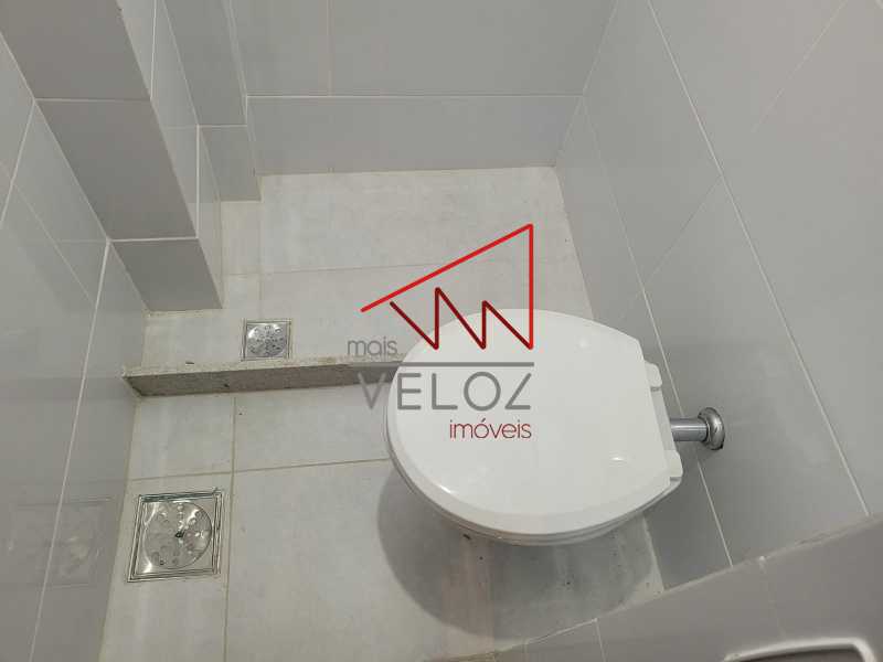 Apartamento à venda com 2 quartos, 76m² - Foto 26