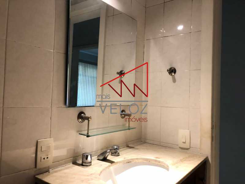 Apartamento à venda com 3 quartos, 85m² - Foto 12