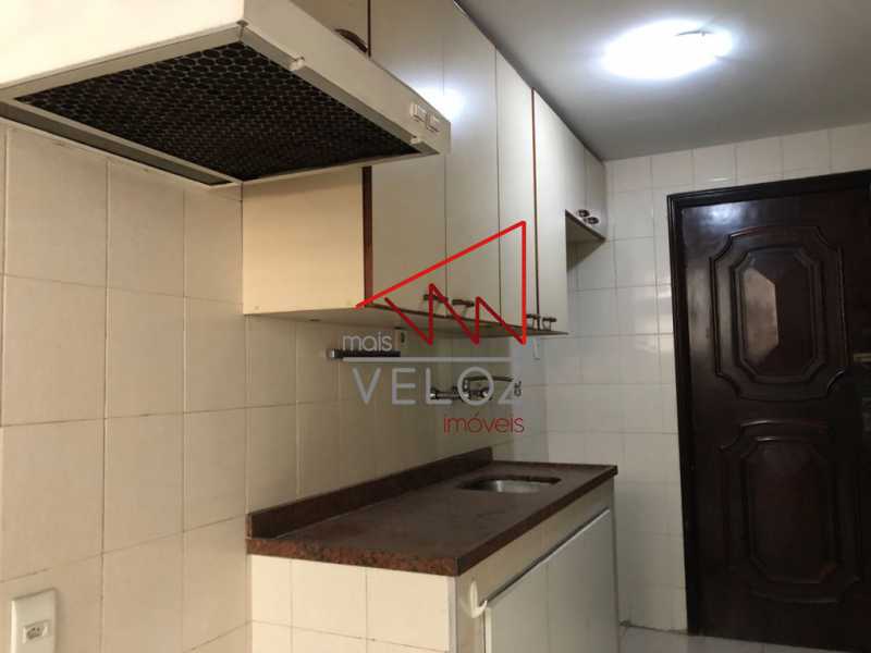 Apartamento à venda com 3 quartos, 85m² - Foto 17