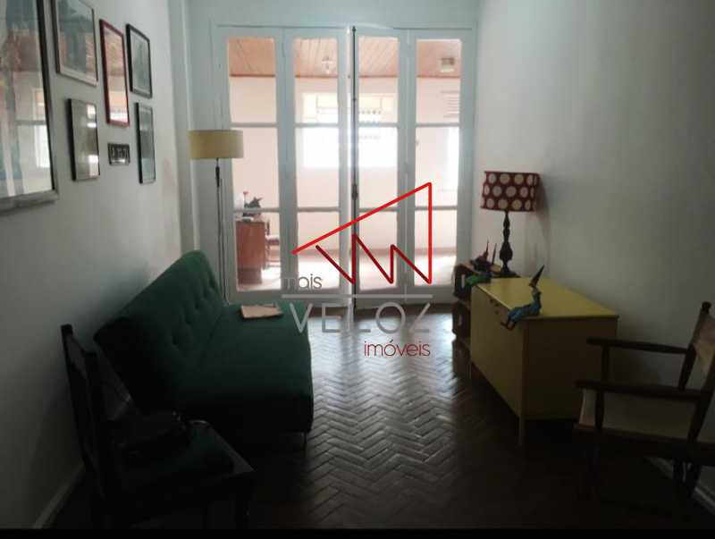 Apartamento à venda com 1 quarto, 72m² - Foto 1