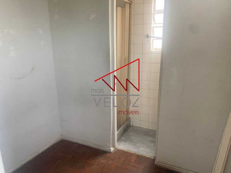 Apartamento à venda com 2 quartos, 70m² - Foto 7