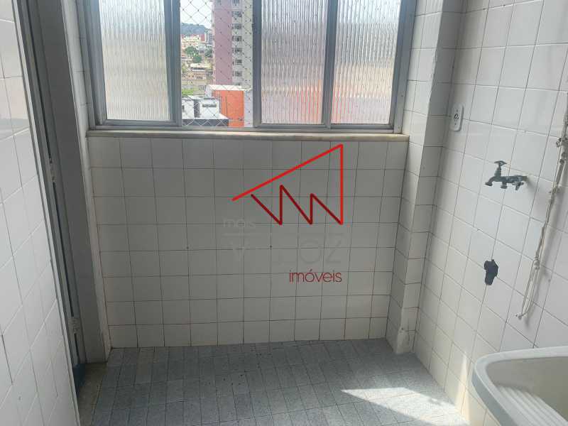 Apartamento à venda com 2 quartos, 70m² - Foto 21