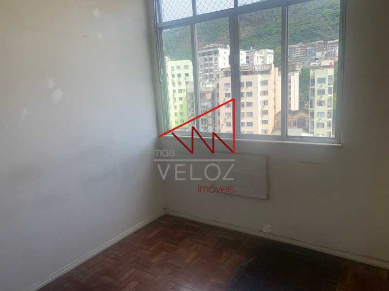 Apartamento à venda com 2 quartos, 70m² - Foto 8