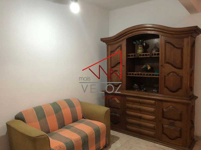 Apartamento à venda com 1 quarto, 37m² - Foto 2