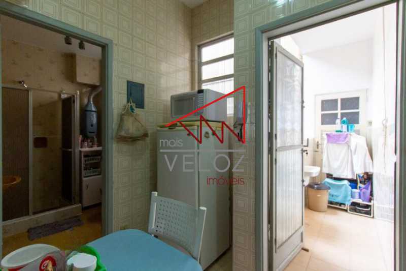 Apartamento à venda com 1 quarto, 50m² - Foto 12