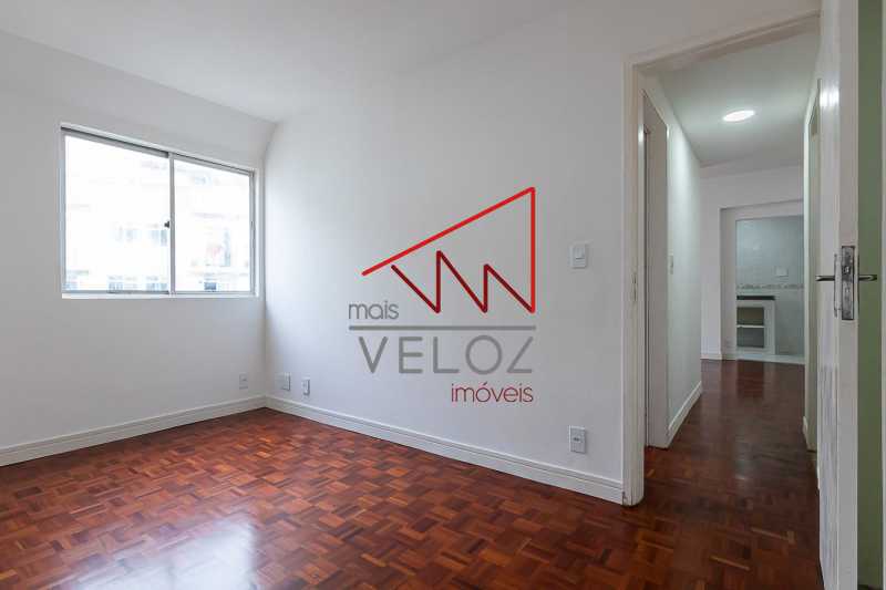 Apartamento à venda com 2 quartos, 54m² - Foto 9