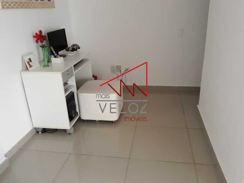 Apartamento à venda com 2 quartos, 58m² - Foto 19