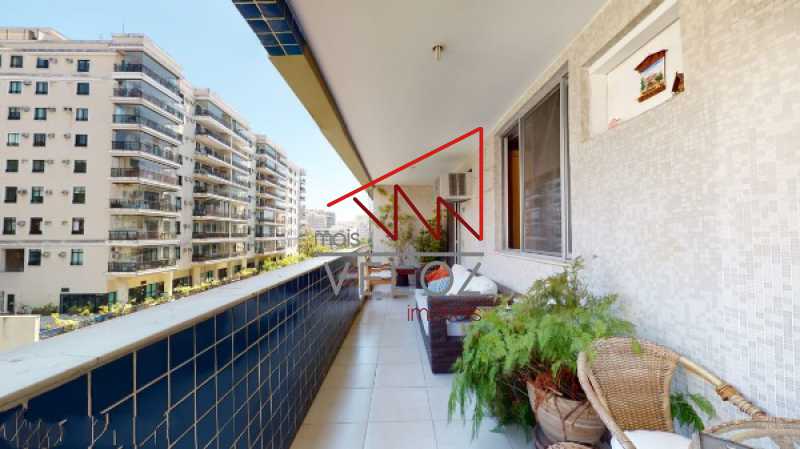 Apartamento à venda com 3 quartos, 128m² - Foto 1