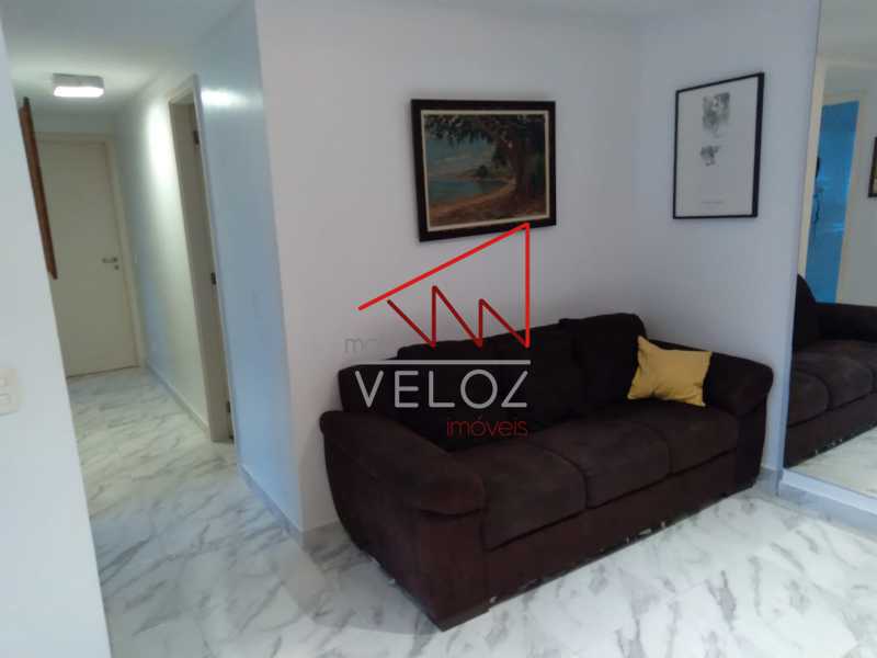 Apartamento à venda com 2 quartos, 78m² - Foto 4