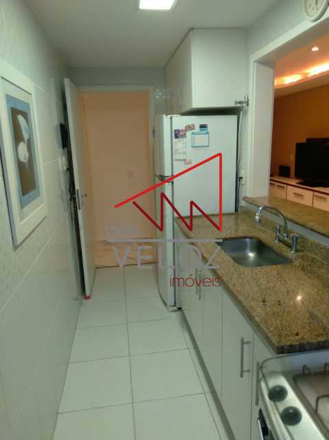 Apartamento à venda com 2 quartos, 78m² - Foto 19