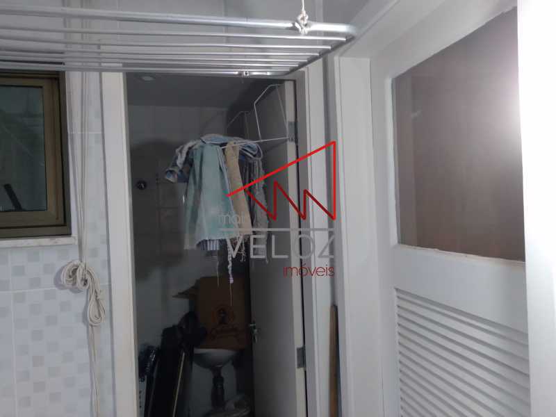 Apartamento à venda com 2 quartos, 78m² - Foto 24