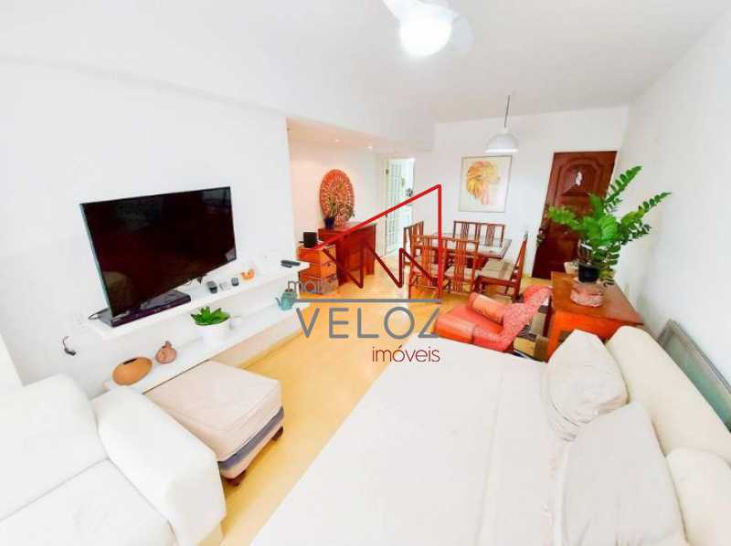 Apartamento à venda com 3 quartos, 82m² - Foto 1