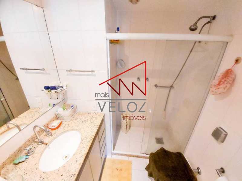 Apartamento à venda com 3 quartos, 82m² - Foto 17